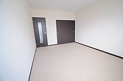 レオネクストレグルス 1階1Kのリビング/ダイニング