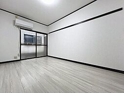 マロンハイツII 1階1Kのリビング/ダイニング