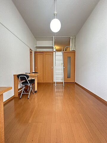 寝室
