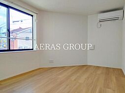 ルフォン一之江 2階1Kのリビング/ダイニング