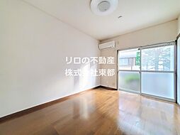 ウエストウイング 106 1階1Kのリビング/ダイニング