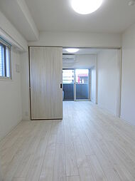 ガーラ・プレシャス三軒茶屋 4階1DKのリビング/ダイニング