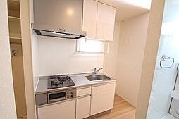 Jean Fillioux 1階1Kのリビング/ダイニング