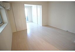 リュエル 2階1LDKのリビング/ダイニング