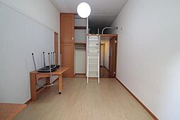 阪神なんば線 出来島駅 徒歩3分の賃貸アパート 3階1Kのリビング/ダイニング