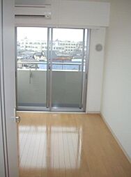 グランフォース西新井 5階1Kのリビング/ダイニング