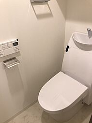 同建物内の写真を掲載しており、実際の部屋とは異なる場合がございます