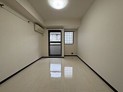 ＫＴプラザ 205 2階ワンルームのリビング/ダイニング