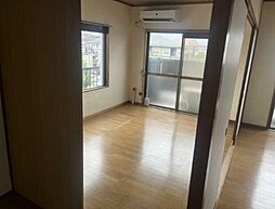 アサミズビル 3階2LDKのリビング/ダイニング