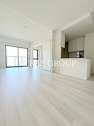 THE TOWER JUJO 33階3LDKのリビング/ダイニング