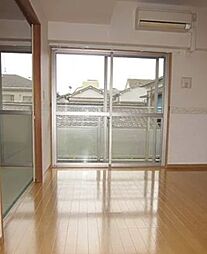 サンコートWAN 2階2LDKのリビング/ダイニング