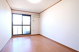 フレア・プランドールＢ 203 2階1Kのリビング/ダイニング