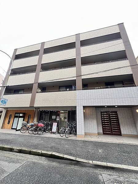 フェリーチェ ｜大阪府堺市堺区三宝町２丁(賃貸マンション1R・3階・27.50㎡)の写真 その1