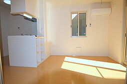 W.I.TパレスII 1階1LDKのリビング/ダイニング