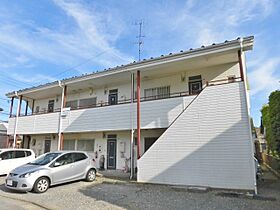 コーポヤマキB  ｜ 神奈川県横浜市瀬谷区北新6-2（賃貸アパート3LDK・1階・49.58㎡） その1