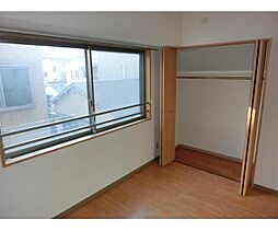 アーバンクレスト片町 301 3階1DKのリビング/ダイニング