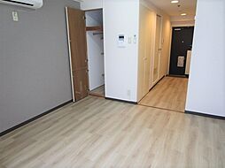 小田急小田原線 町田駅 徒歩6分の賃貸マンション 3階ワンルームのリビング/ダイニング