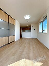 パサログランデ永代町 102 1階2LDKのリビング/ダイニング