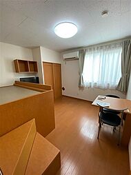 レオパレスフィールド II 1階1Kのリビング/ダイニング