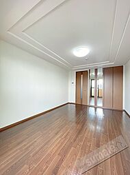 リッチ＆フォース 4階1Kのリビング/ダイニング