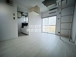 ポートヒル上中里 210 2階ワンルームのリビング/ダイニング