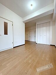 ラグジェレディＫ壱号館 302 3階2LDKのリビング/ダイニング