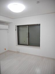 グローリア北千住 2階ワンルームのリビング/ダイニング