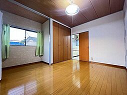 ルシエールIII 201 2階1Kのリビング/ダイニング