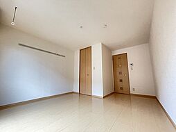 ルインズ・イン・マルヤマA 103 1階1Kのリビング/ダイニング