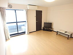 レオネクストピークヒルズ（51801） 101 1階1Kのリビング/ダイニング