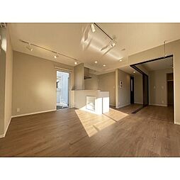 アゼリア（七国6） 205 2階1LDKのリビング/ダイニング