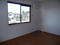 ヴェルドミール 参番館 1階2LDKのリビング/ダイニング