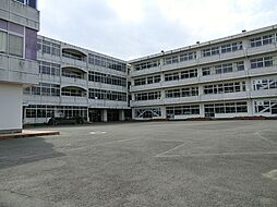 [周辺] 鎌倉市立岩瀬中学校 1127m