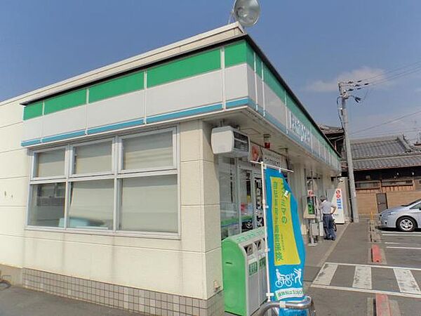 画像29:ファミリーマート岸和田畑町店 1046m