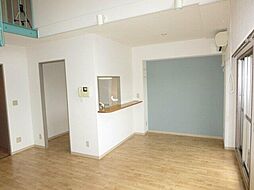 グランドゥール鶴ヶ島 3階3SLDKのリビング/ダイニング