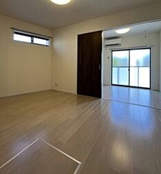 アーテル 1階1LDKのリビング/ダイニング