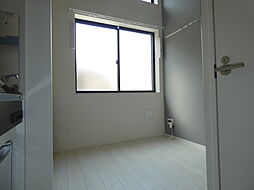 エクラール 1階ワンルームのリビング/ダイニング