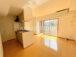 ベルファミーユ高根台II 2階1LDKのリビング/ダイニング