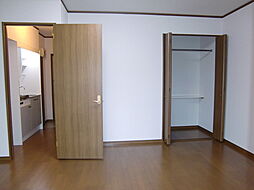 アムールII　ＥＳＴ 1階1Kのリビング/ダイニング