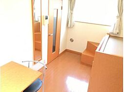 レオパレスHOPE 201 2階1Kのリビング/ダイニング