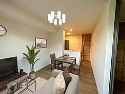 JR福知山線 三田駅 徒歩3分の賃貸アパート 3階1LDKのリビング/ダイニング