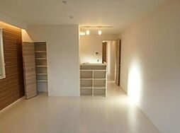 京王相模原線 京王堀之内駅 徒歩13分の賃貸アパート 3階1LDKのリビング/ダイニング