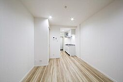 レガロ 1階ワンルームのリビング/ダイニング