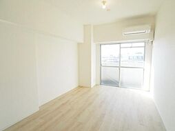 チェスターハウス川口 6階2LDKのリビング/ダイニング