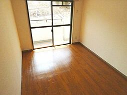 スカイコート川崎第4 3階ワンルームのリビング/ダイニング