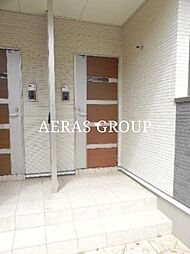 4 / 10