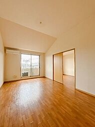 ヒラソールマルセイIII 2階2DKのリビング/ダイニング