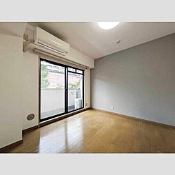 アースカーサ 2階1Kのリビング/ダイニング