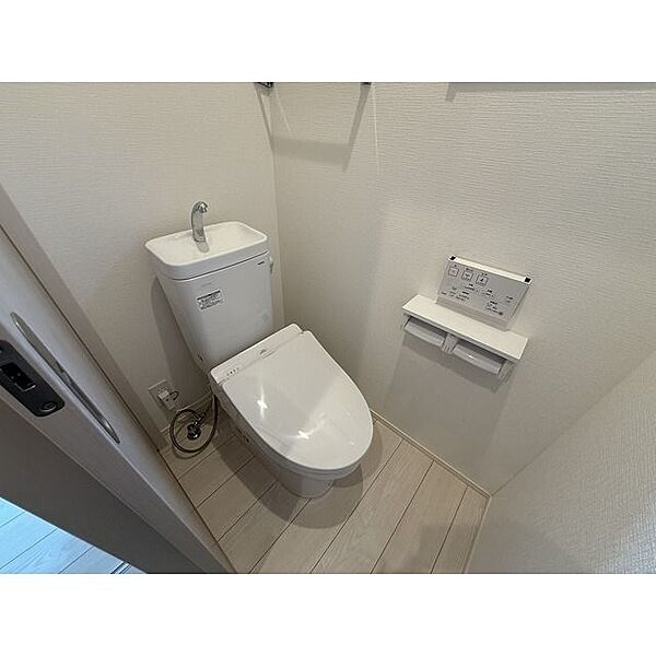 detached 東京都八王子市子安町２丁目35-12

地図を見る