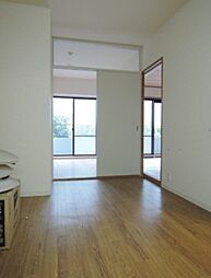 板橋本町グリーンパーク 4階2DKのリビング/ダイニング